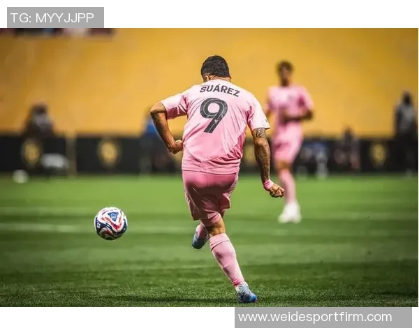 苏亚雷斯表现低迷全场数据惨淡错失良机与中柱成焦点